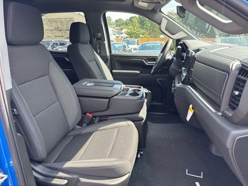 New 2025 Chevrolet Silverado 1500 LT image 16