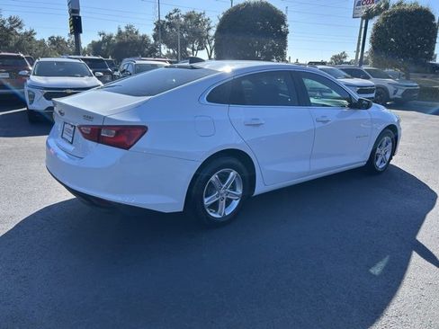 Used 2022 Chevrolet Malibu LS image 6