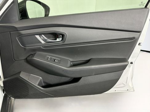 Used 2024 Honda Accord Sport image 30