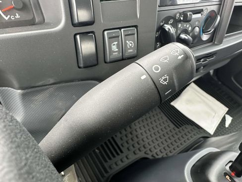 New 2024 Chevrolet Low Cab Forward image 17