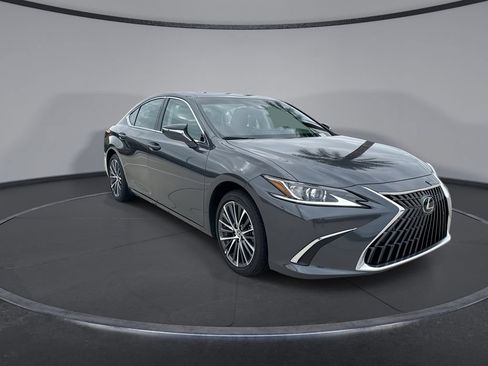 Used 2025 Lexus ES 350 w/ Premium Package FWD image 12