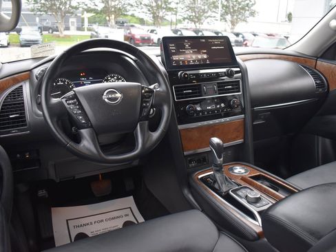 Used 2024 Nissan Armada SL w/ Captain's Chairs Package RWD image 30
