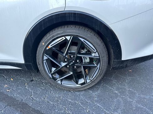 New 2025 Kia K4 GT-Line image 19