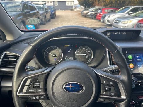 Used 2022 Subaru Crosstrek 2.5i Limited image 16