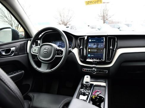 Certified 2022 Volvo XC60 B6 Inscription w/ Advanced Package image 20