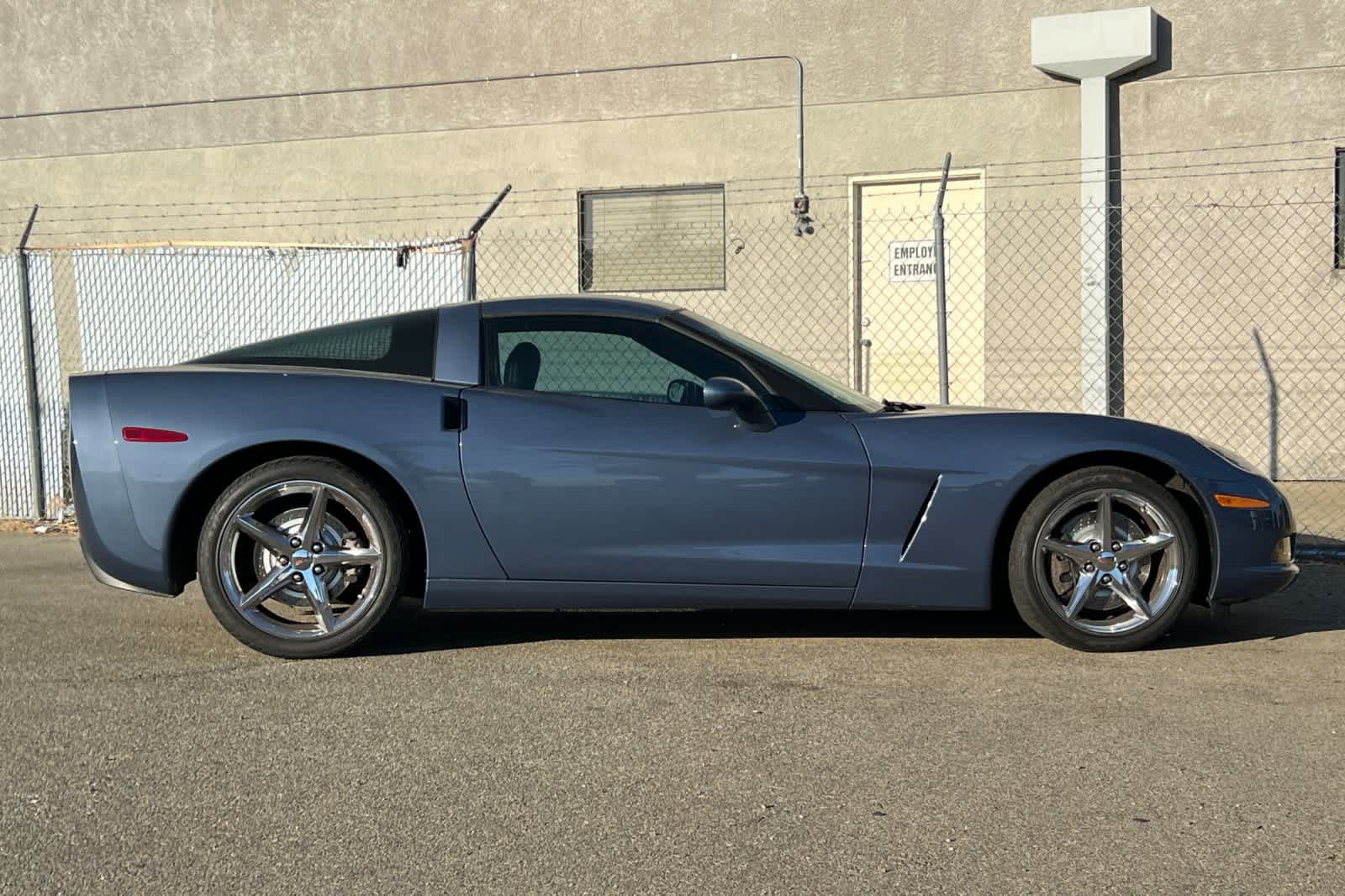 Used 2011 Chevrolet Corvette Coupe w/ Preferred Equipment Group RWD image 6