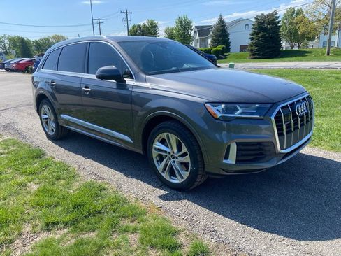 Used 2021 Audi Q7 2.0T Premium Plus w/ Executive Package image 7