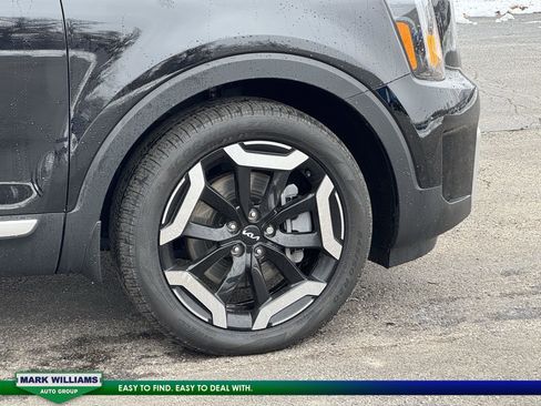 Used 2024 Kia Telluride EX FWD image 57