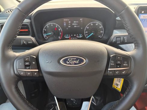 Certified 2024 Ford Maverick XLT w/ XLT Luxury Package AWD/4WD image 33