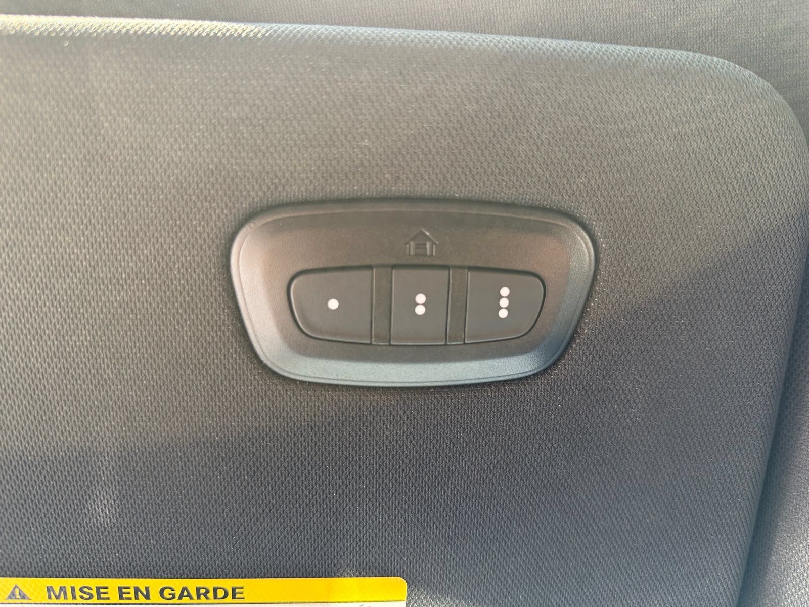 Used 2022 Jeep Wagoneer Series III w/ Premium Group I AWD/4WD image 33