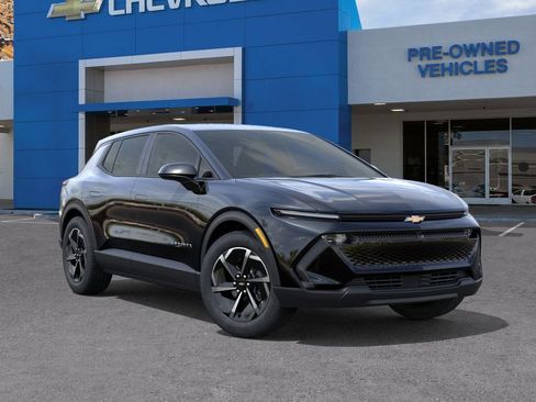 New 2026 Chevrolet Equinox EV LT image 7