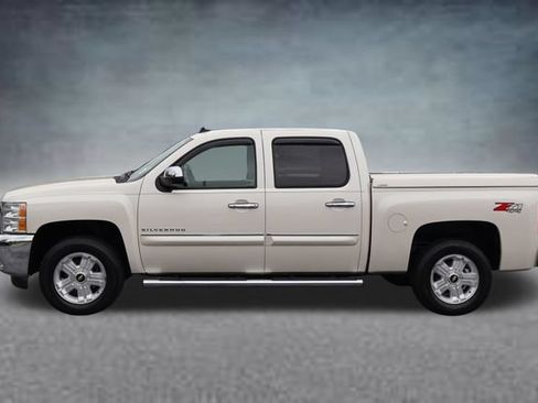 Used 2012 Chevrolet Silverado 1500 LT w/ All-Star Edition AWD/4WD image 4