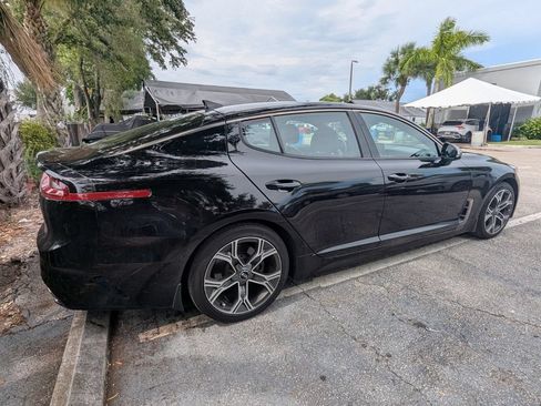 Used 2021 Kia Stinger GT-Line w/ Sun & Sound Package RWD image 7