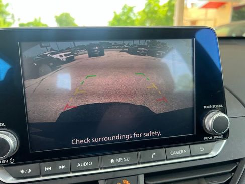 Used 2020 Nissan Altima 2.5 S FWD image 48