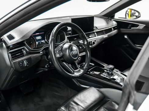 Used 2021 Audi A5 2.0T Premium image 3