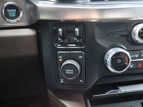 Used 2023 Ford F350 King Ranch w/ Chrome Package image 33