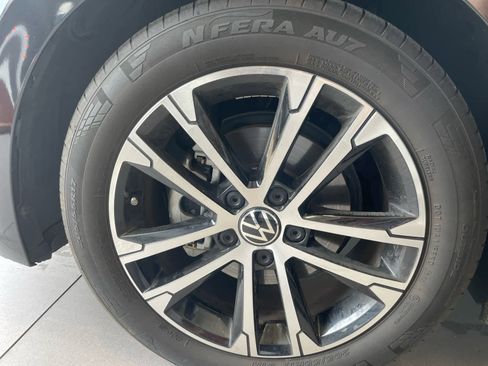 Used 2024 Volkswagen Jetta Sport image 9