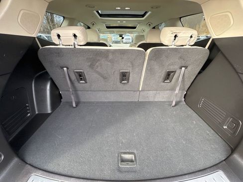 Used 2022 Buick Enclave Premium w/ Experience Buick Package image 14