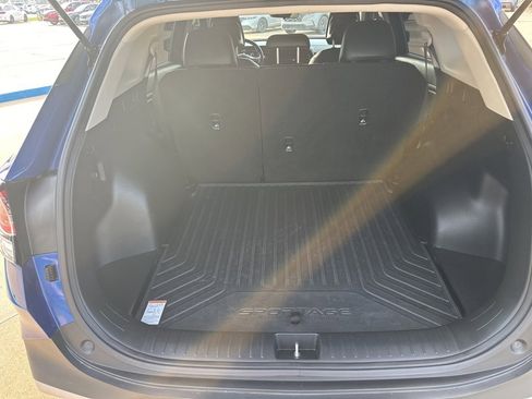 Used 2023 Kia Sportage EX image 13