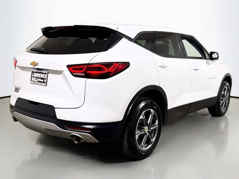 Certified 2025 Chevrolet Blazer LT FWD image 4