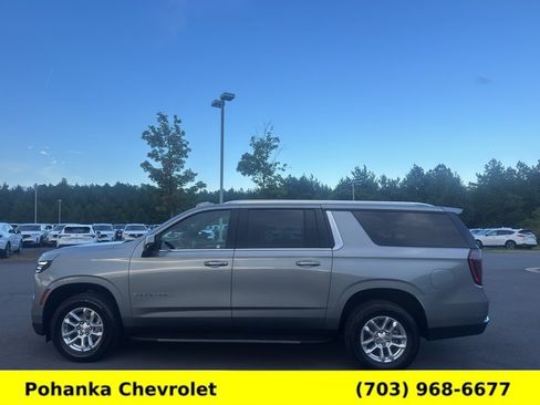 Certified 2026 Chevrolet Suburban LS AWD/4WD image 4