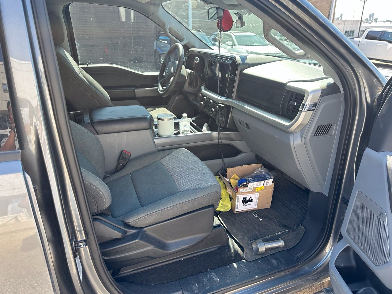 Used 2024 Ford F250 XLT w/ XLT Premium Package AWD/4WD image 12