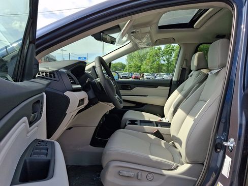 New 2026 Honda Odyssey EX-L image 6