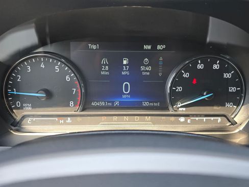 Used 2021 Ford Explorer XLT w/ Equipment Group 202A AWD/4WD image 12
