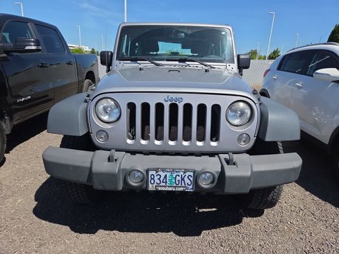 Used 2014 Jeep Wrangler Sport w/ Quick Order Package 23S AWD/4WD image 5