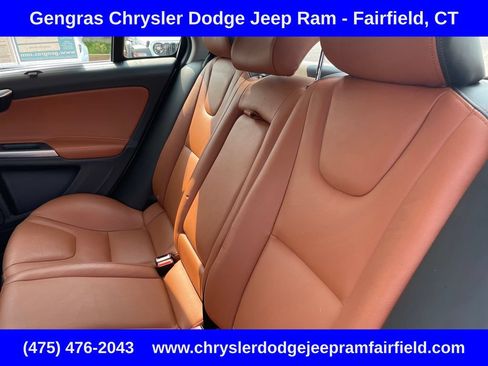 Used 2017 Volvo S60 T5 Inscription AWD/4WD image 40