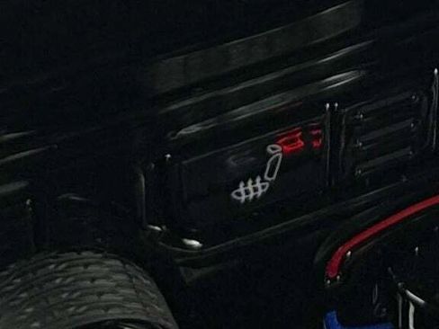 New 2025 Jeep Grand Cherokee Limited w/ Trailer Tow Package image 38