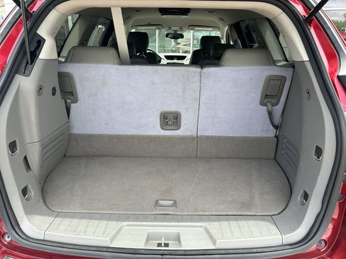 Used 2016 Chevrolet Traverse LT image 6