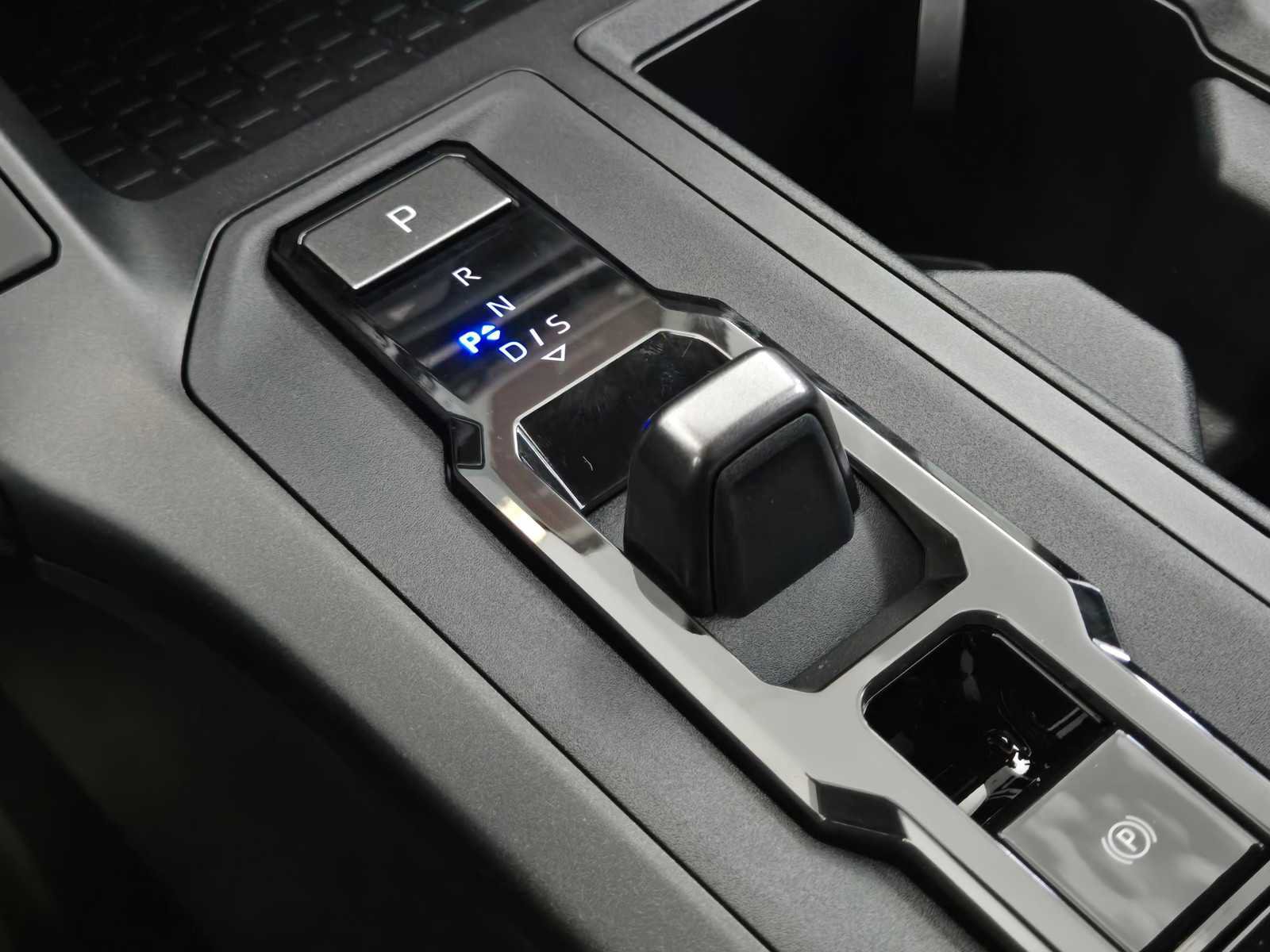 New 2026 Toyota RAV4 XSE AWD/4WD image 12
