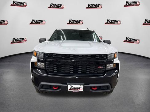 Used 2019 Chevrolet Silverado 1500 Custom Trail Boss w/ Custom Convenience Package image 2