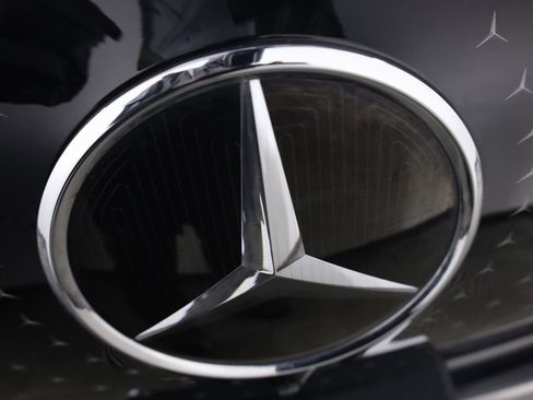 Used 2023 Mercedes-Benz EQS 580 4MATIC SUV image 65