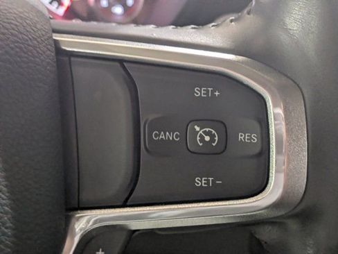 Used 2021 RAM 1500 Laramie AWD/4WD image 21