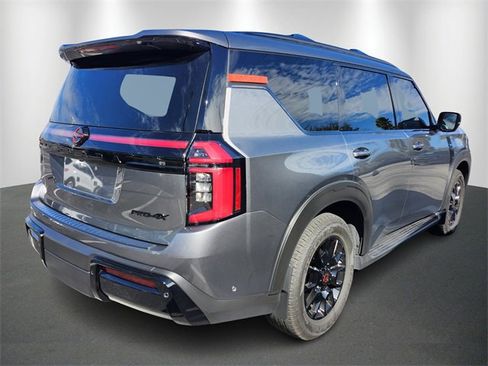 Used 2025 Nissan Armada PRO-4X w/ Pro-4X Premium Package image 4
