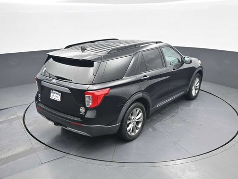 Used 2021 Ford Explorer XLT w/ Equipment Group 202A image 34