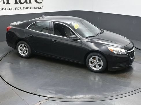 Used 2015 Chevrolet Malibu LT FWD image 32