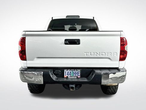 Used 2015 Toyota Tundra SR5 w/ TRD Off Road Package AWD/4WD image 7
