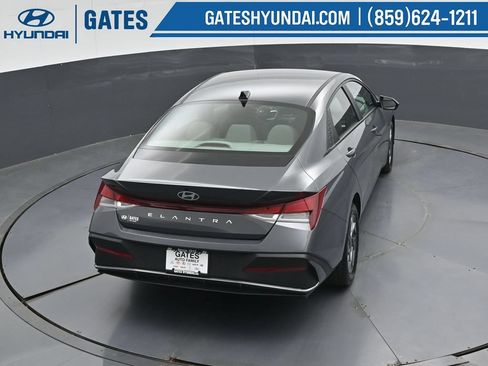Certified 2024 Hyundai Elantra SEL FWD image 45