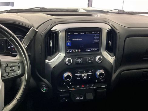 Used 2020 GMC Sierra 1500 SLE w/ SLE Value Package image 7