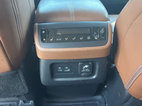 Used 2023 Nissan Pathfinder Platinum w/ Cargo Package FWD image 8