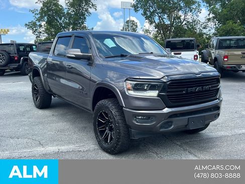 Used 2020 RAM 1500 Laramie AWD/4WD image 3