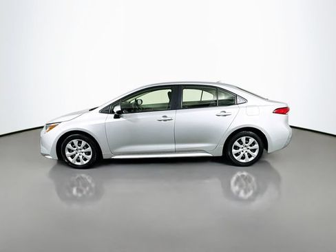 Certified 2021 Toyota Corolla LE FWD image 5