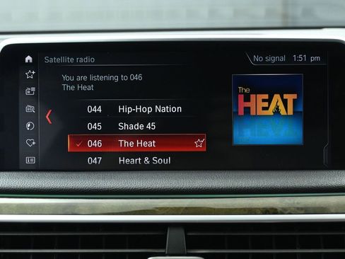 Used 2019 BMW 750i image 32