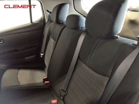 Used 2022 Nissan Leaf SV Plus image 28