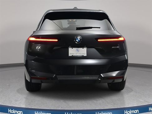 New 2026 BMW iX xDrive45 image 6