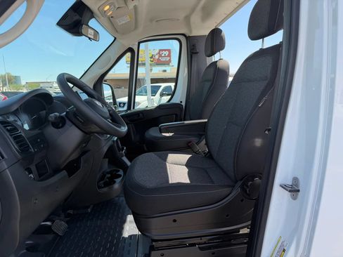 Used 2023 RAM ProMaster 3500 w/ Premium Appearance Group FWD image 12