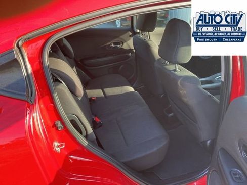 Used 2016 Honda HR-V LX image 30